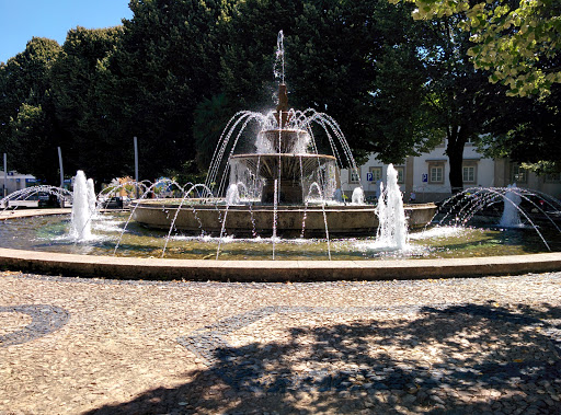Fonte Praça Cavaleiro Ferreira