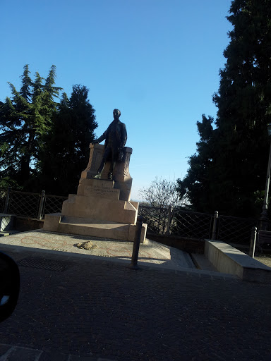 Monumento a Paolo Ercole