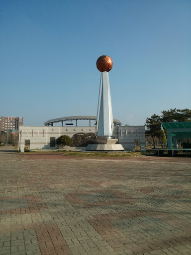 2002년 월드컵 4강 기념탑