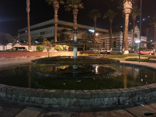 Pileta Plaza Ferrocarril - Arica