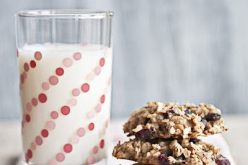 Hearty Oatmeal Banana Breakfast Cookies