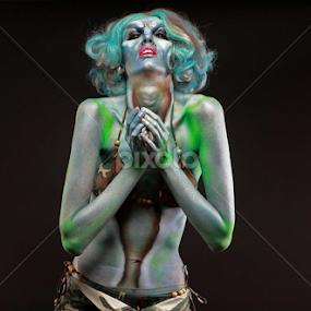 Scary Model by Troy Phifer III - People Musicians & Entertainers