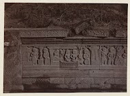 Basreliëf op het pendopo voetstuk aan de oostzijde van Candi Panataran.