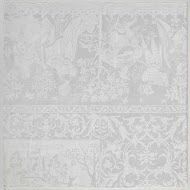 Fragment van een tafellaken van linnendamast met voorstelling: geschiedenis van Susanna; rand met muzikanten en vrouwen