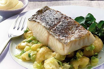 Grilled fish with new potato & spring onion crush