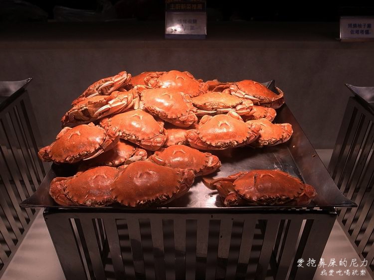 高雄前金。上閤屋日本料理，秋蟹料理吃到飽