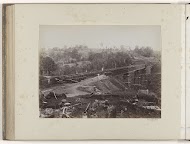 Aanleg van een spoorbrug in Nederlands-Indië, mogelijk op het traject Djoeja-Magelang