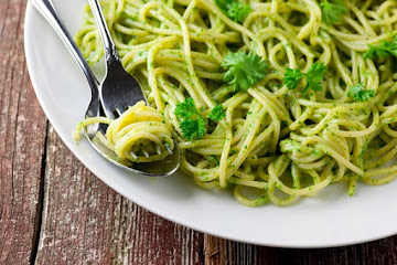 Parsley Pesto Pasta!