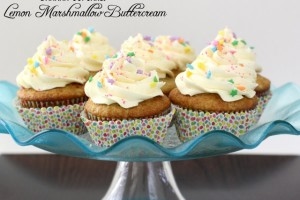BANANA CUPCAKES with LEMON BUTTERCREAM FROSTING