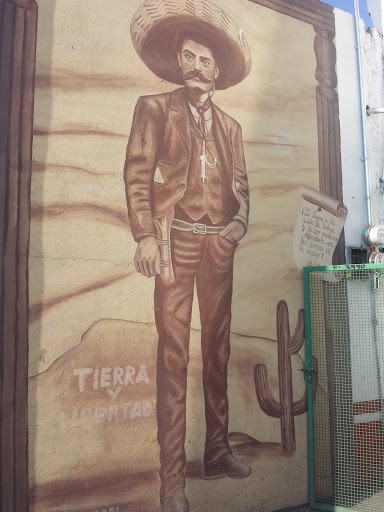 Mural De Figura Importante En Mexico
