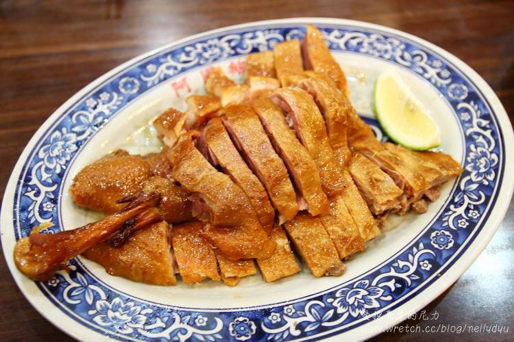 高雄。台南阿國鵝肉之熱炒、鹽水鵝、燻茶鵝好吃（自強路阿國鵝肉）