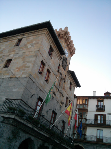 Ayuntamiento de Castro Urdiales