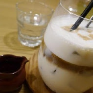 Uzna Omom 杏桃鬆餅屋