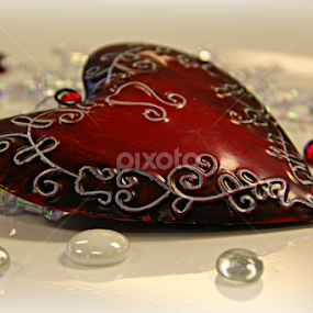 My Heart Belongs to You by Freda Nichols - Artistic Objects Still Life