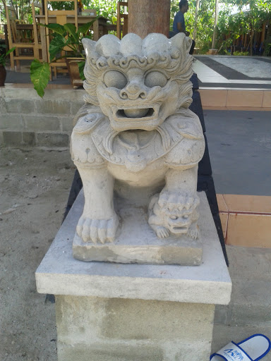 Marina Lion Statue