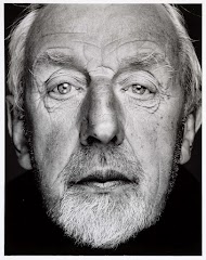 Portret van Gerard Backer, fruitkweker - geboren te Maasbommel, 1920