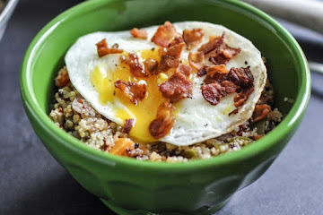 Quinoa Breakfast Skillet