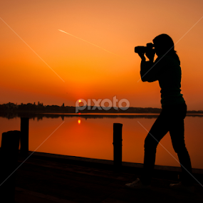 by Elena Cosma - People Professional People