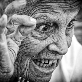 Silent Brain by Zoe Photography - People Body Parts