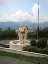 3 Angels Statue Seruni