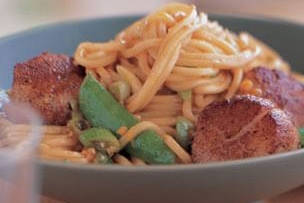 Five-Spice Scallops with Noodles