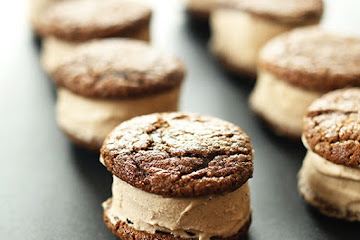 Chai Ginger Ice Cream Sandwiches