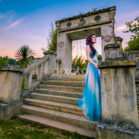 Aisa by Willi Yeo - People Fashion