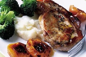 Pork with spiced apricots
