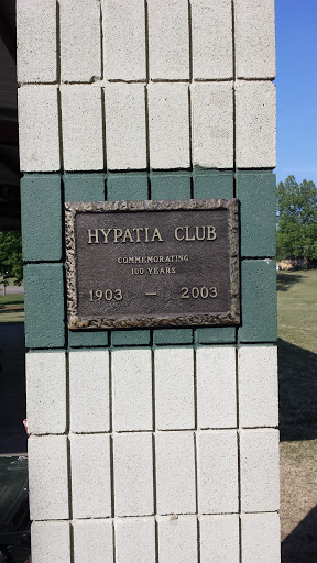 Hypatia Club Plaza
