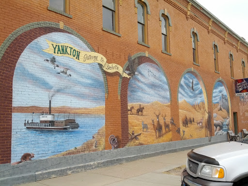Yankton Gateway to Dakota Mural