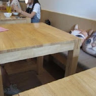 貓旅行咖啡輕食館