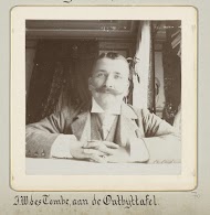 J.W. des Tombe, aan de Ontbijttafel in Lappeenranta, Finland.