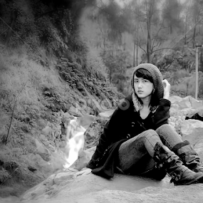 by Didik Baen - Black & White Portraits & People