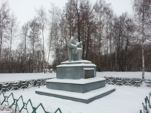 Памятник солдатам-односельчанам