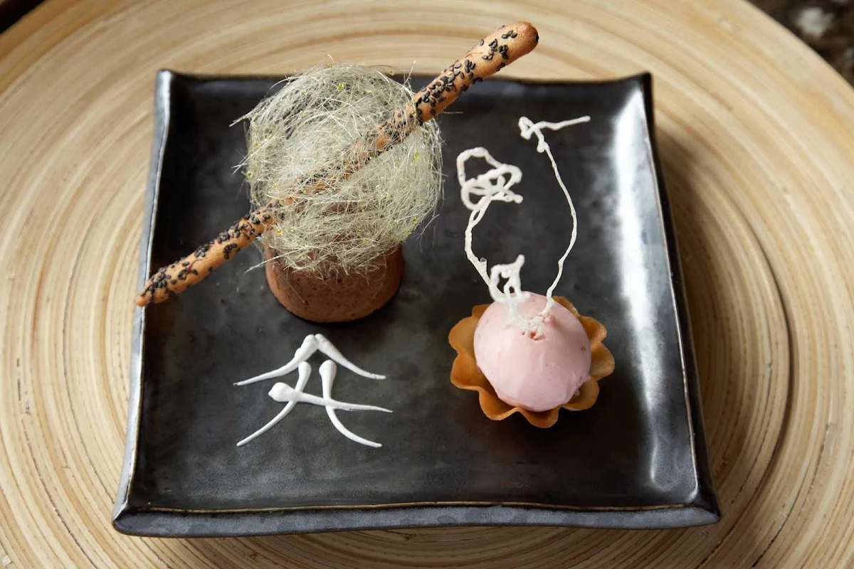 Silk_Harvest_chocolate_cake - Oh my God, we're afraid to look: The Silk Harvest Chocolate Cake at Celebrity Cruises' Silk Harvest. Is it good?