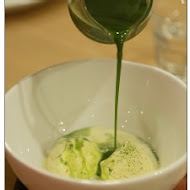Uzna Omom 杏桃鬆餅屋