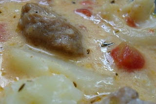 Cheesy Cauliflower Bratwurst Soup