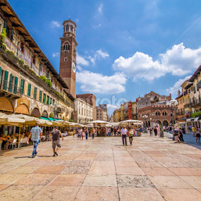 by Pedro Tasinato - City,  Street & Park Street Scenes