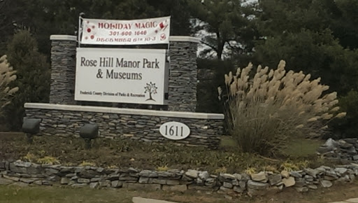 Rose Hill Manor Park