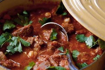 Spicy lamb with chickpeas