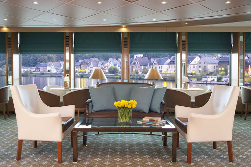 Uniword-River-Empress-lounge-setting - Guests will appreciate the sophisticated atmosphere as they travel aboard the River Empress on an luxury cruise of Europe.