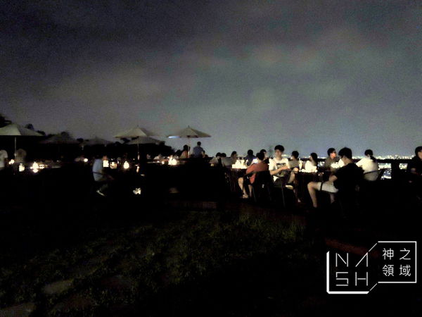 夜景和咖啡都很棒的 MITAKA 3e CAFE