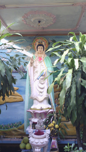 Phat Ba Statue at Anh Linh Pagoda