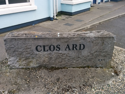 Clos Ard Stone , 2001