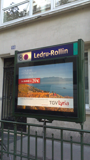 Metro Ledru-Rollin