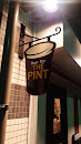 Beer Bar THE PINTのパイントギネス