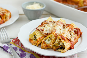 Make-Ahead Cheese & Roasted Vegetable Baked Manicotti
