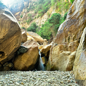 Lajab Valley by Alejandro Domingo - Uncategorized All Uncategorized