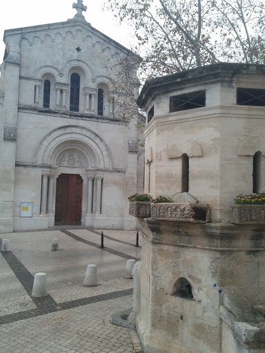 La Fontaine De L'église