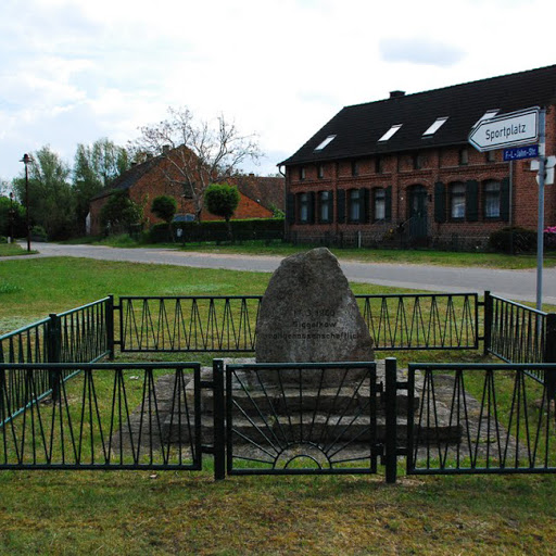 Denkmal zur Bodenreform in Siggelkow